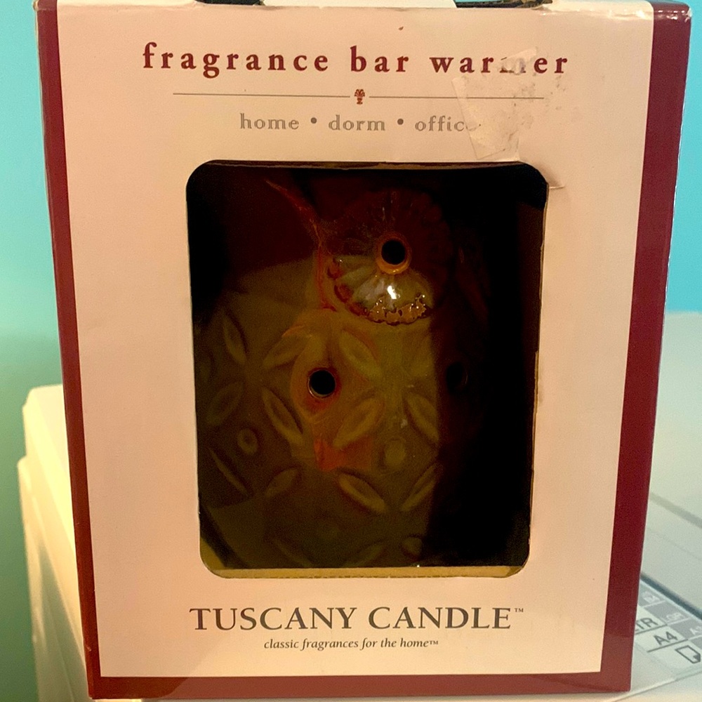 NIB Tuscany Candle Fragrance Warmer Owl